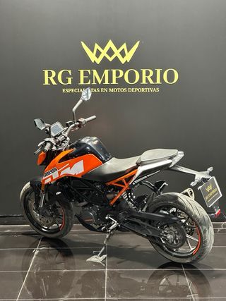 DUKE 125 DESDE 84€/MES