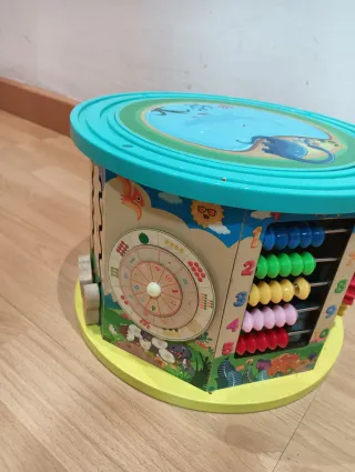 Juguete educativo de madera para bebés
