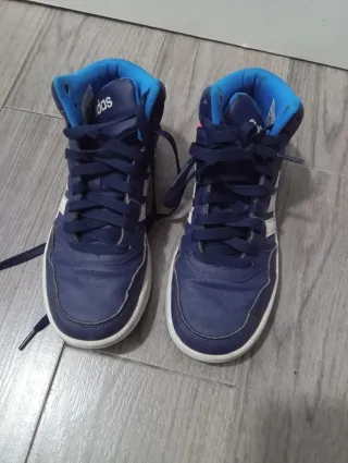 Zapatillas deportivas Adidas niño azul