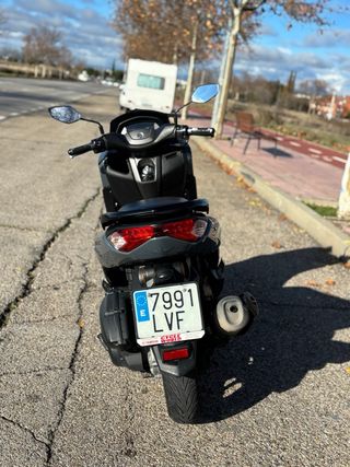 Yamaha N-Max 125 año 2021