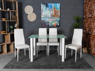 Conjunto de mesa con 4 sillas blanco