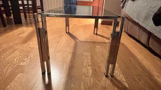 Mesa centro cristal y metal