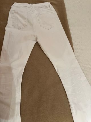 Pantalón campana blanco talle M