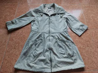 Gabardina Amichi 100% Algodón beige con cremallera