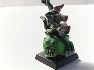 Jinete Troll Warhammer metalico pintado
