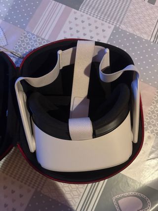 Occhiali VR Meta Quest 2