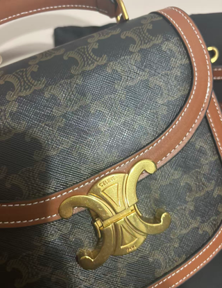 Bolso Celine Triomphe Marrón y Dorado