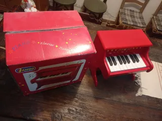 Piano Janod Circus Rojo