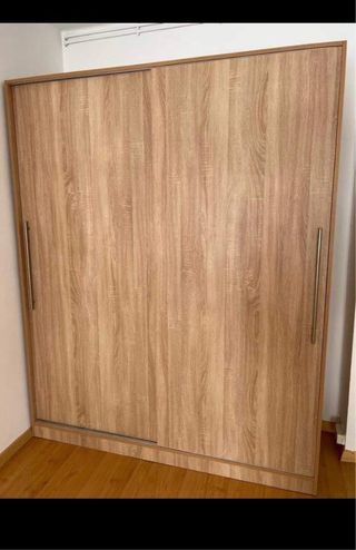 Armario puertas correderas 2x2m