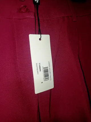 Pantaloni donna Molly Bracken rosa volant