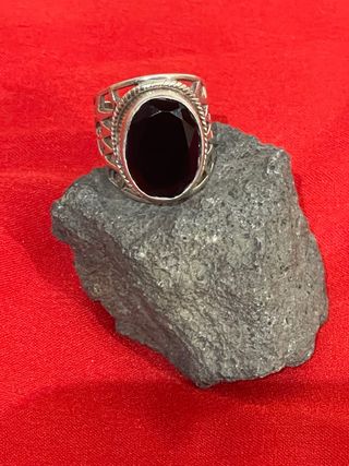 Anello Argento con Pietra Nera Ovale