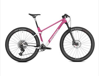 OFERTA BERRIA BRAVO ÉLITE DEORE 2026 custom