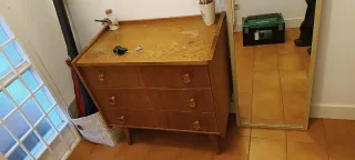 Cómoda antigua madera DDR