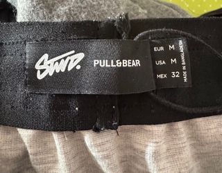 Pantalón chándal Pull and Bear gris