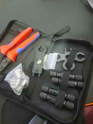 Crimpadora Solar LY-2546B Nueva