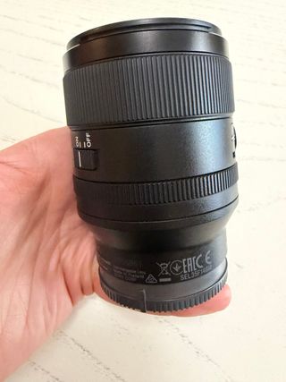 Objetivo Sony FE 35mm F1.4 GM en excelente estado0