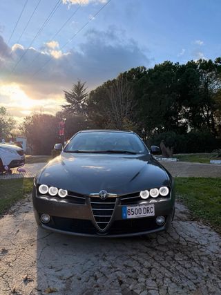 Alfa Romeo 159