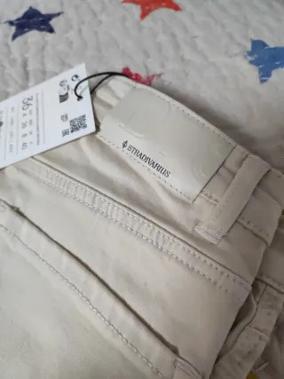 Pantalón acampanado D78 Stradivarius T:36 con etiq