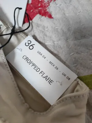 Pantalón acampanado D78 Stradivarius T:36 con etiq