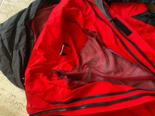 Chaqueta The North Face Gore-Tex Roja/Negra