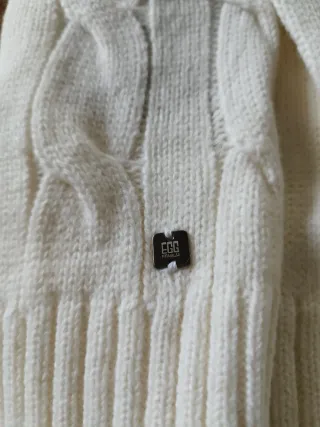 Maglione collo alto Egg family bianco