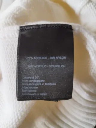 Maglione collo alto Egg family bianco