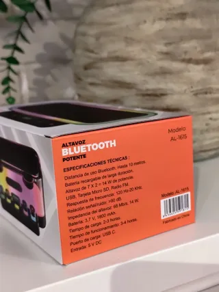 Altavoz RGB Bluetooth (nuevo en su caja) - GEN X