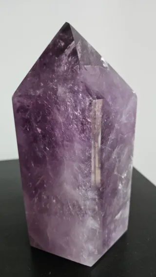 Ametista, uova e testa in giadeite