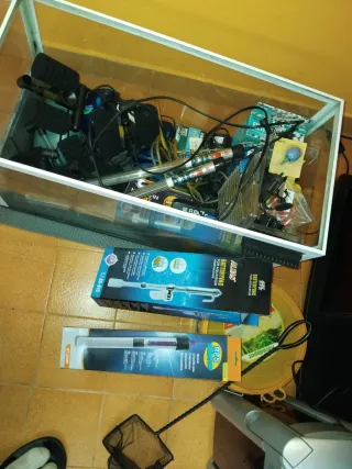 Acuario 280L + 60L con accesorios