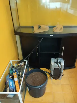 Acuario 280L + 60L con accesorios