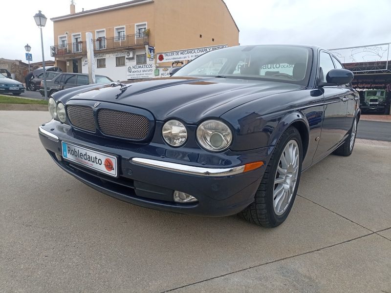 Jaguar XJ 2.7 D - 2006 - foto 1