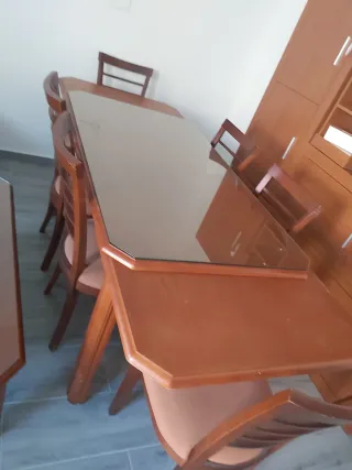 Mesa comedor y centro madera y cristal