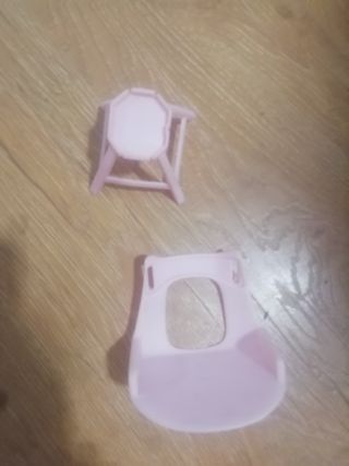 Tocador de juguete Nancy con silla