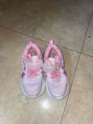 Zapatillas Niña Rosa Unicornio  velcro TALLA 28