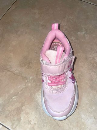 Zapatillas Niña Rosa Unicornio  velcro TALLA 28