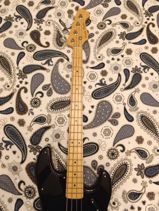 Pack Bajo Eléctrico + Amplificador