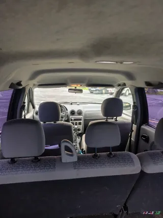 Dacia Logan 1.6 16v 7 plazas