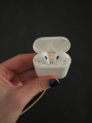 AirPods A2031 Apple Blancos