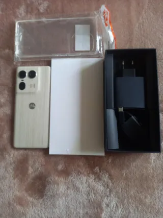 Motorola Edge 50 Ultra de 1tb