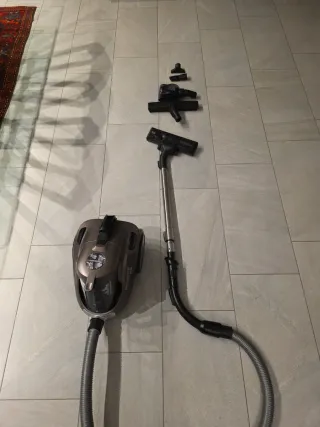 Aspirapolvere Rowenta Compact Power