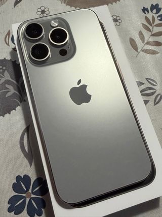 iPhone 15 Pro 128GB Gris