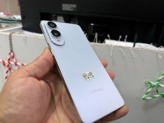 Galaxy S25 Edge 256GB semi nuovo