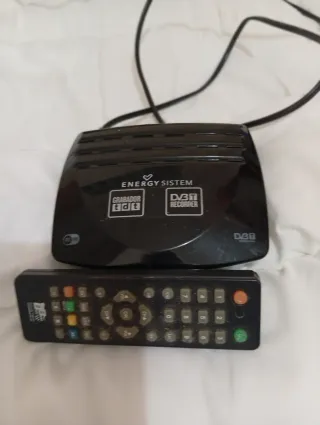 Televisor Sanyo Negro y Plateado