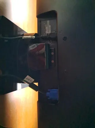 Pantalla Compaq Negra