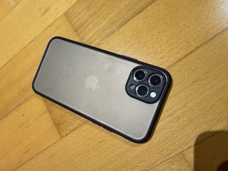 iPhone 11 Pro Oro con cavo e custodia in regalo