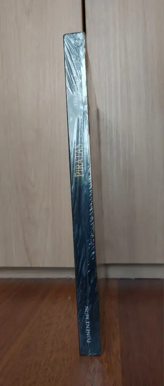 Precintado. Integral Piratas.