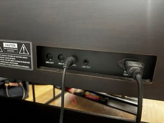 Piano Digital Ringway TG-8860 con Pedalera