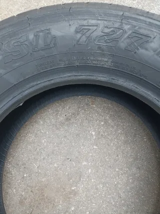 Neumáticos 235/65 R16