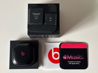 Beats Fit Pro Inalámbricos Negro/Rojo