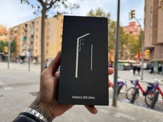 Galaxy S25 Ultra 256GB NUOVO SIGILLATO